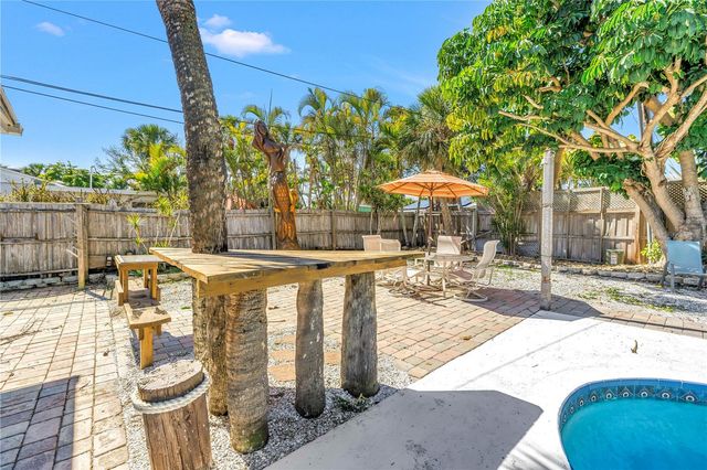 6892 GULF WINDS DRIVE 1, St Pete Beach, FL 33706