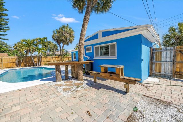 6892 GULF WINDS DRIVE 1, St Pete Beach, FL 33706