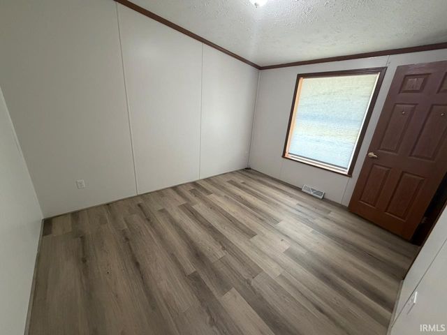 110 E Old Petersburg Road, Princeton, IN 47670