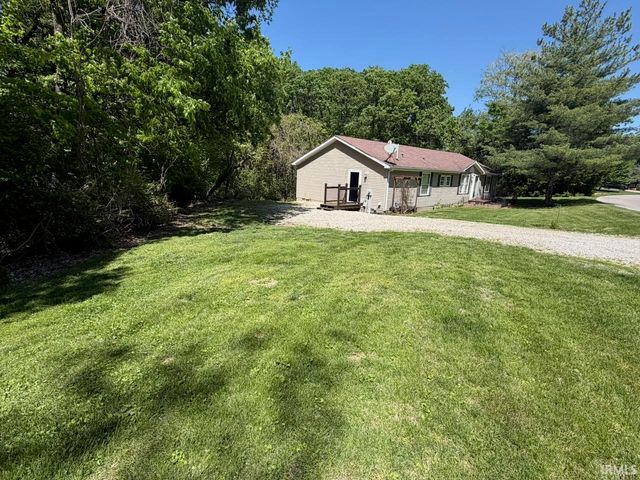 110 E Old Petersburg Road, Princeton, IN 47670