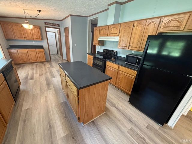 110 E Old Petersburg Road, Princeton, IN 47670