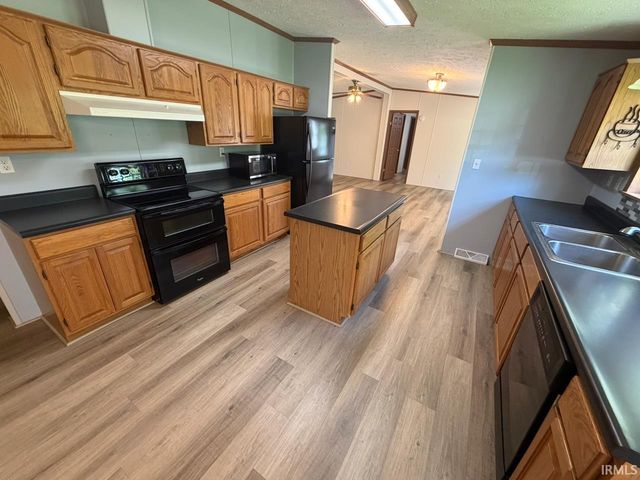 110 E Old Petersburg Road, Princeton, IN 47670