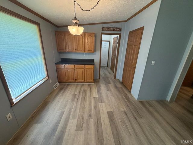 110 E Old Petersburg Road, Princeton, IN 47670