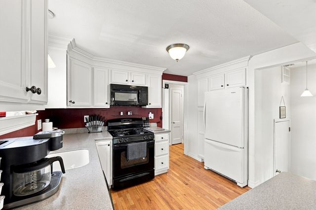 59 Piper Rd, West Springfield, MA 01089