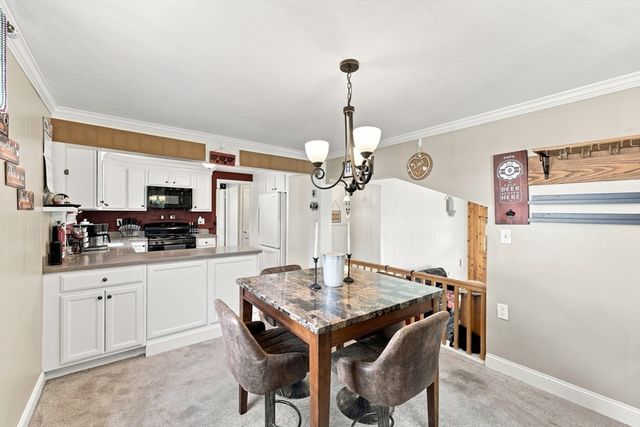 59 Piper Rd, West Springfield, MA 01089