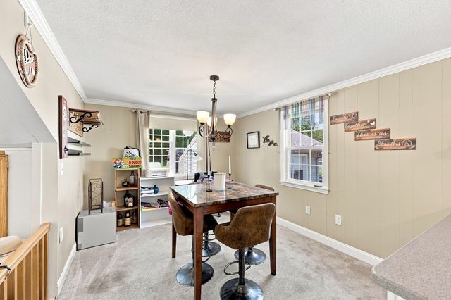 59 Piper Rd, West Springfield, MA 01089