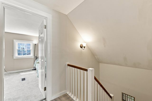 59 Piper Rd, West Springfield, MA 01089