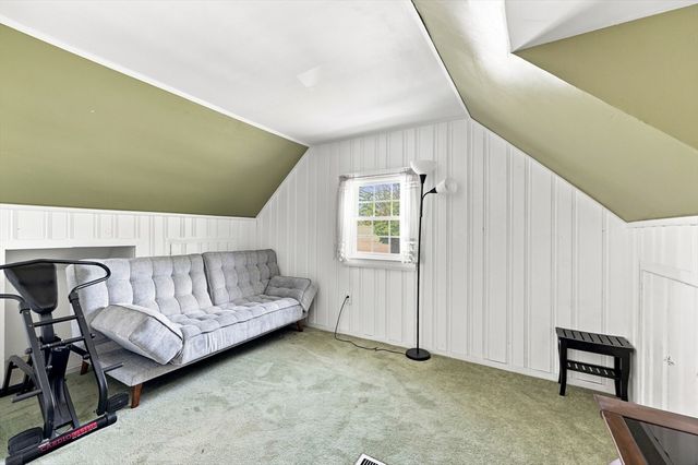 59 Piper Rd, West Springfield, MA 01089