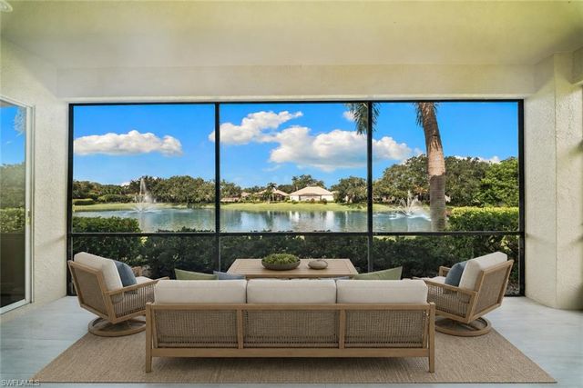 878 Vistana CIR, Naples, FL 34119