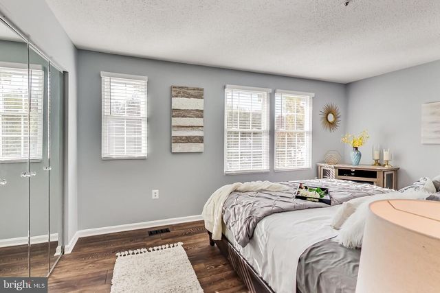 6730 MOUNTAIN LAKE PL, Capitol Heights, MD 20743