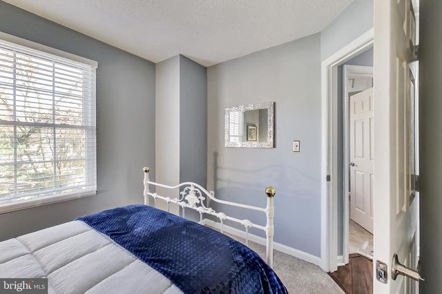 6730 MOUNTAIN LAKE PL, Capitol Heights, MD 20743