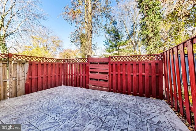 6730 MOUNTAIN LAKE PL, Capitol Heights, MD 20743