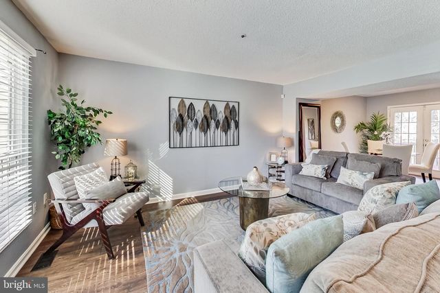 6730 MOUNTAIN LAKE PL, Capitol Heights, MD 20743
