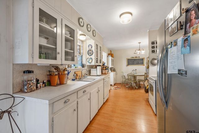 2641 CHELSEA DRIVE, Tyler, TX 75701