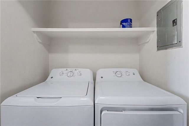 348 N 14th Street, Rogers, AR 72756