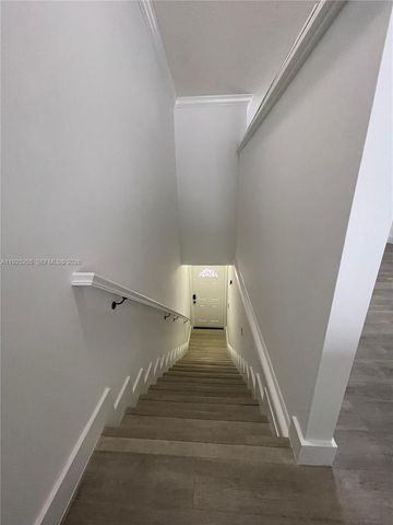 3375 W 76th Street 211, Hialeah, FL 33018