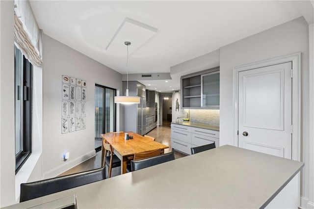 2660 Peachtree Road NW 28F, Atlanta, GA 30305