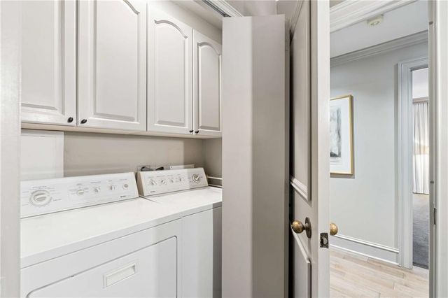 2660 Peachtree Road NW 28F, Atlanta, GA 30305