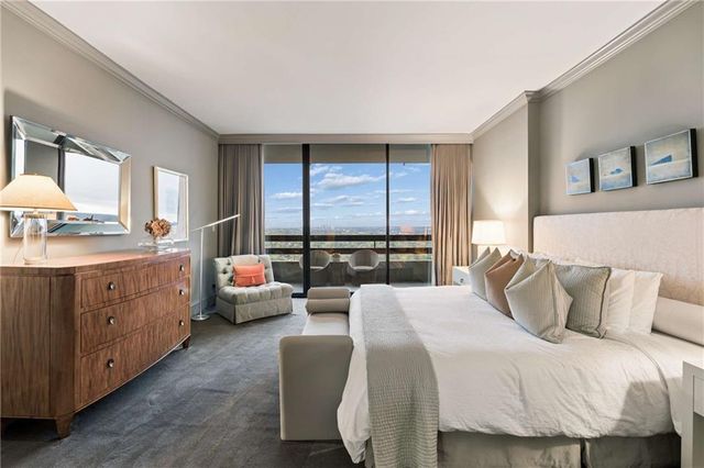 2660 Peachtree Road NW 28F, Atlanta, GA 30305