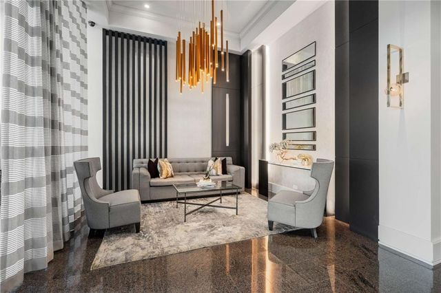 2660 Peachtree Road NW 28F, Atlanta, GA 30305