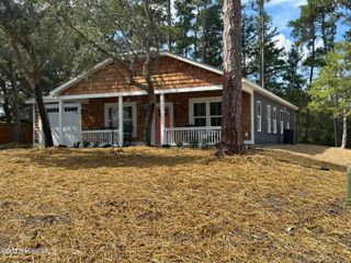 321 N Dyson Street, Holly Ridge, NC 28445