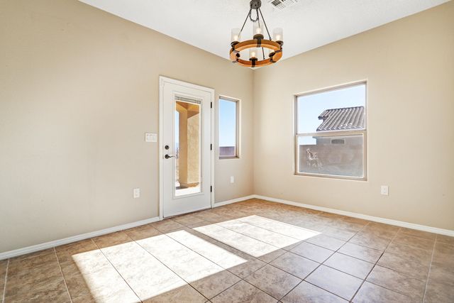 1910 Camino Cancun, Los Lunas, NM 87031