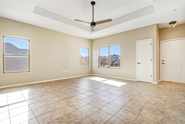 1910 Camino Cancun, Los Lunas, NM 87031