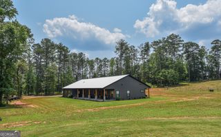 111 Possum Trot Road, Barnesville, GA 30204