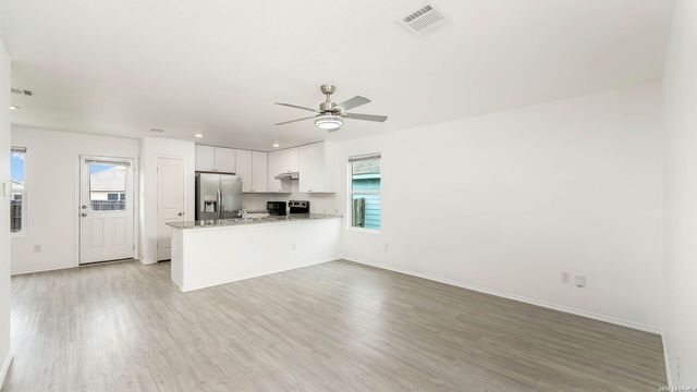 3431 Manoway Bay, San Antonio, TX 78223