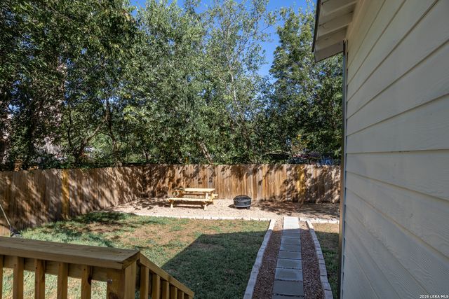 1007 Virginia Blvd, San Antonio, TX 78203