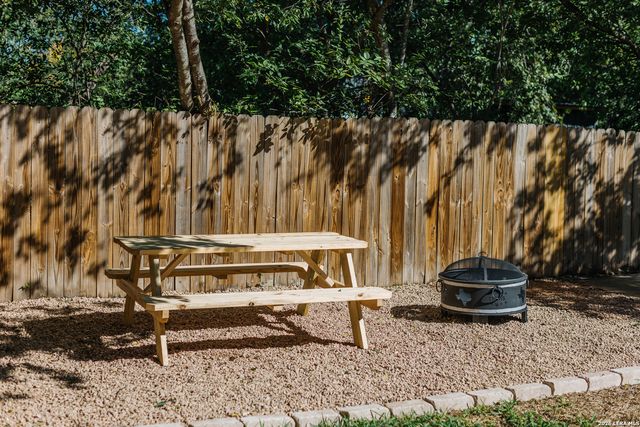 1007 Virginia Blvd, San Antonio, TX 78203