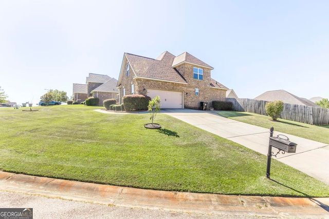 402 Charlotte Drive, Bonaire, GA 31005