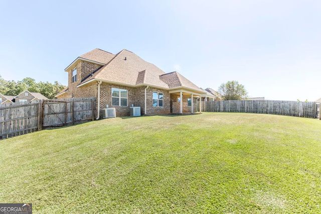 402 Charlotte Drive, Bonaire, GA 31005