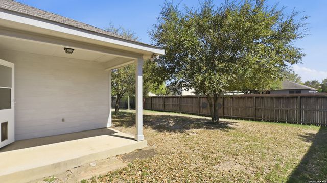 308 LONESTAR GAIT, Selma, TX 78154