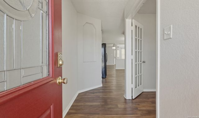 308 LONESTAR GAIT, Selma, TX 78154