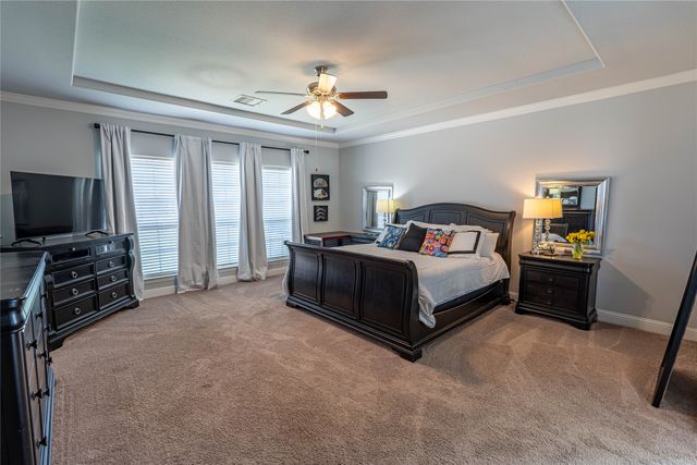 508 Tennington Lane, Shady Shores, TX 76208