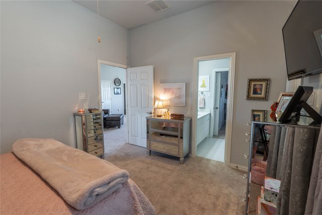 508 Tennington Lane, Shady Shores, TX 76208