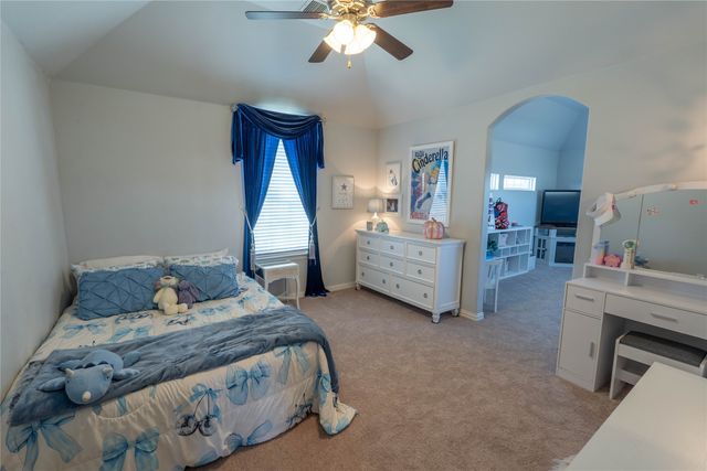 508 Tennington Lane, Shady Shores, TX 76208