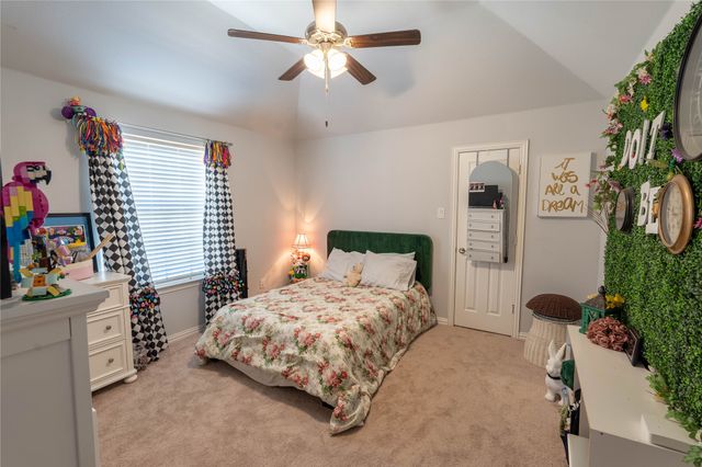 508 Tennington Lane, Shady Shores, TX 76208