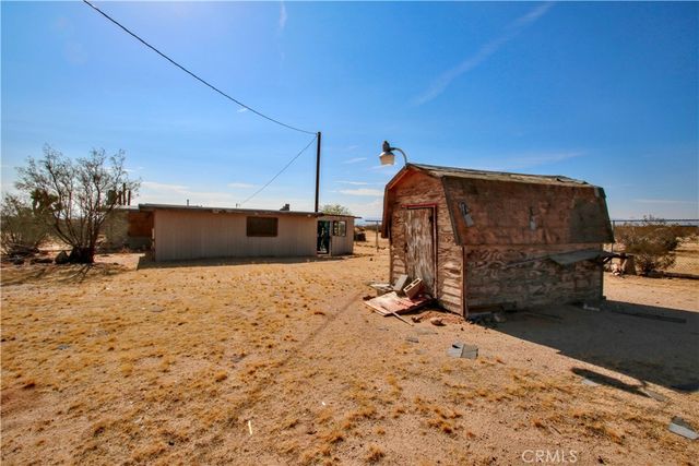 62105 Moon Drive, Joshua Tree, CA 92252