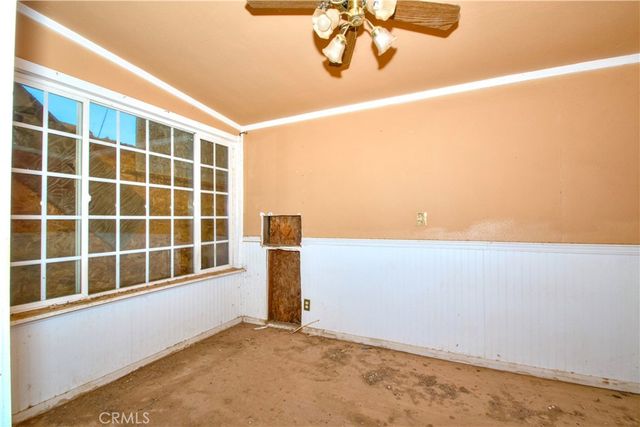 62105 Moon Drive, Joshua Tree, CA 92252