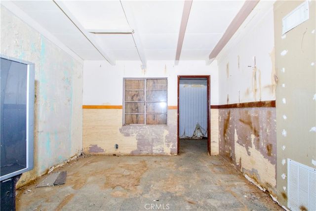 62105 Moon Drive, Joshua Tree, CA 92252