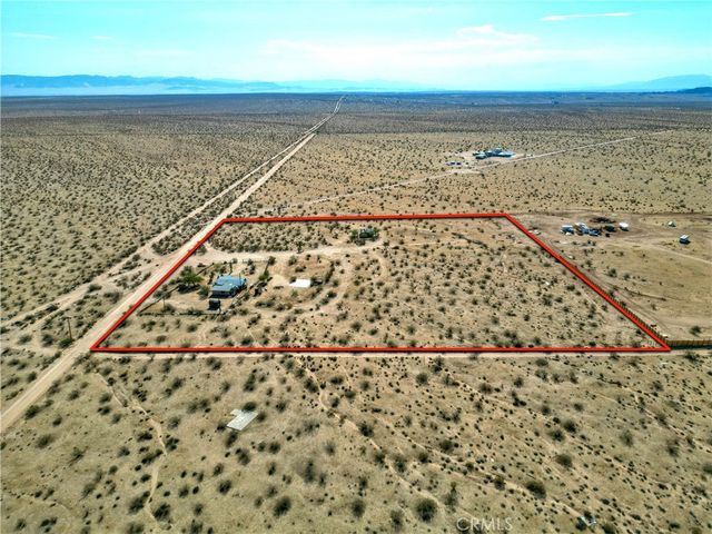 62105 Moon Drive, Joshua Tree, CA 92252