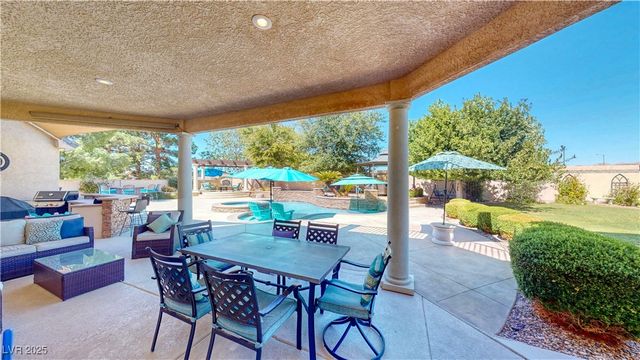 6440 Spanish Garden Court, Las Vegas, NV 89110