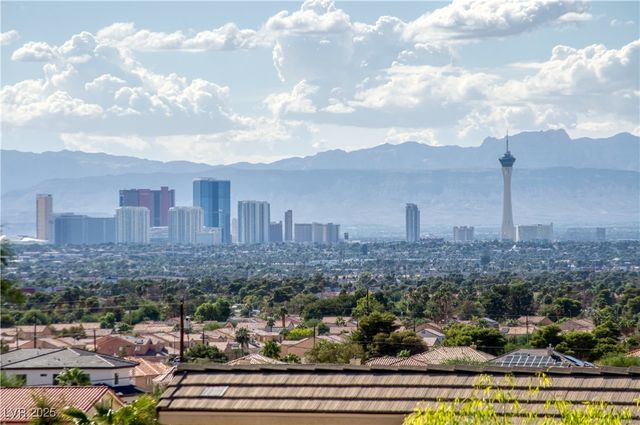 6440 Spanish Garden Court, Las Vegas, NV 89110