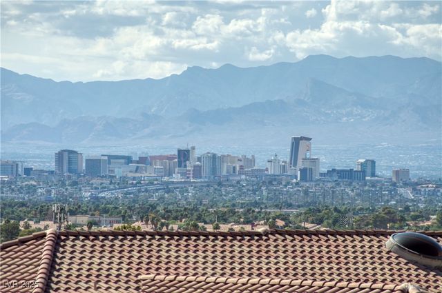 6440 Spanish Garden Court, Las Vegas, NV 89110