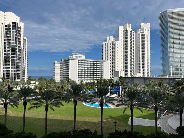 19370 Collins Avenue 623, Sunny Isles Beach, FL 33160