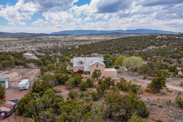 70 Snowflake Trail, Edgewood, NM 87015