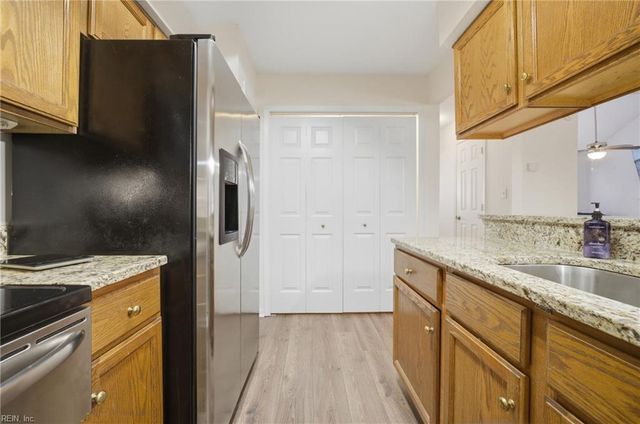 800 Brassie WAY, Newport News, VA 23602