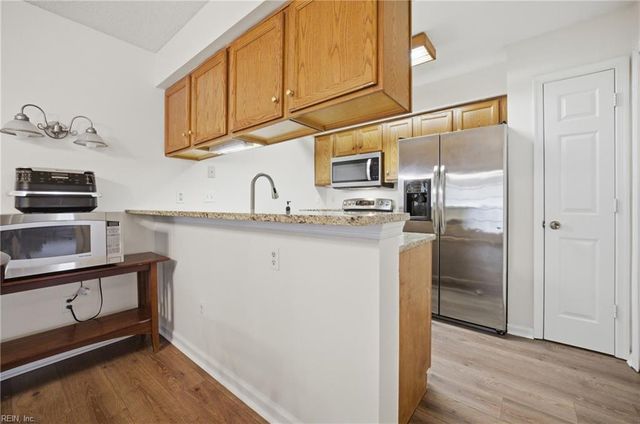 800 Brassie WAY, Newport News, VA 23602